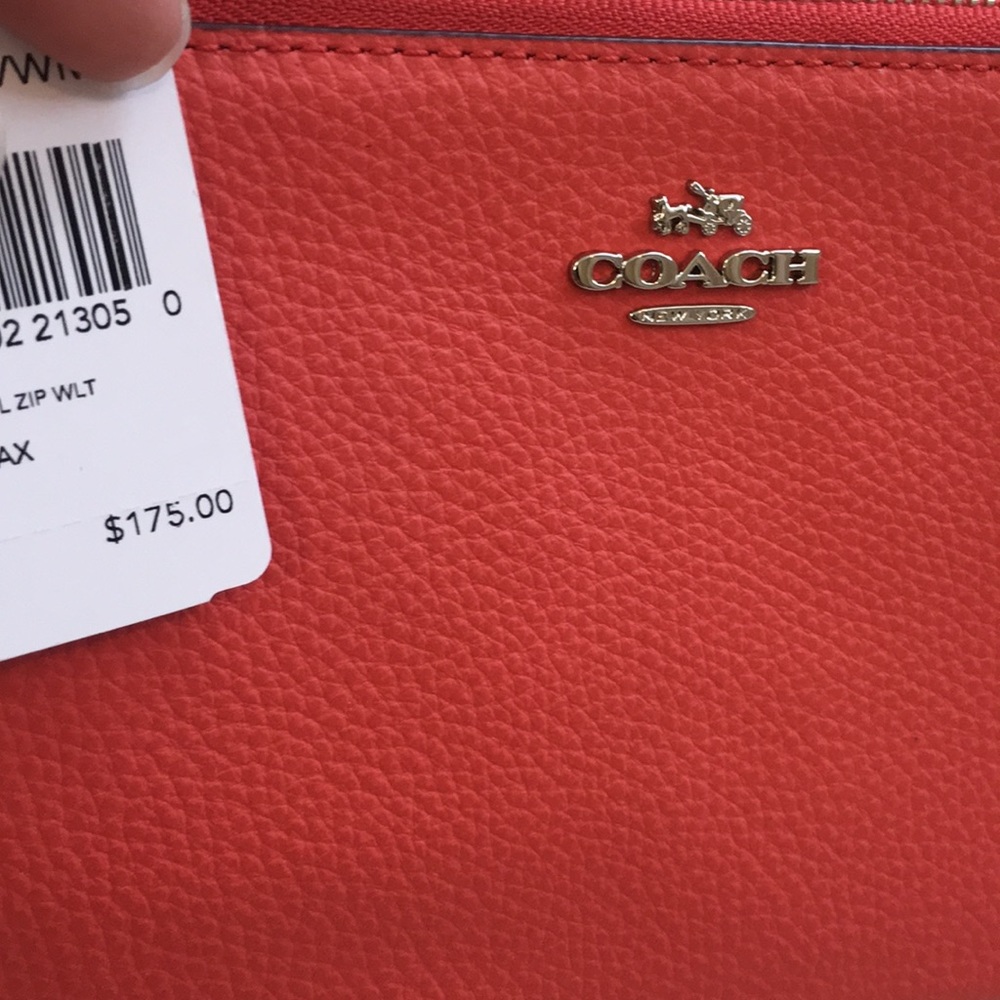 Coach wristlet double zipper - Picture 7 of 8